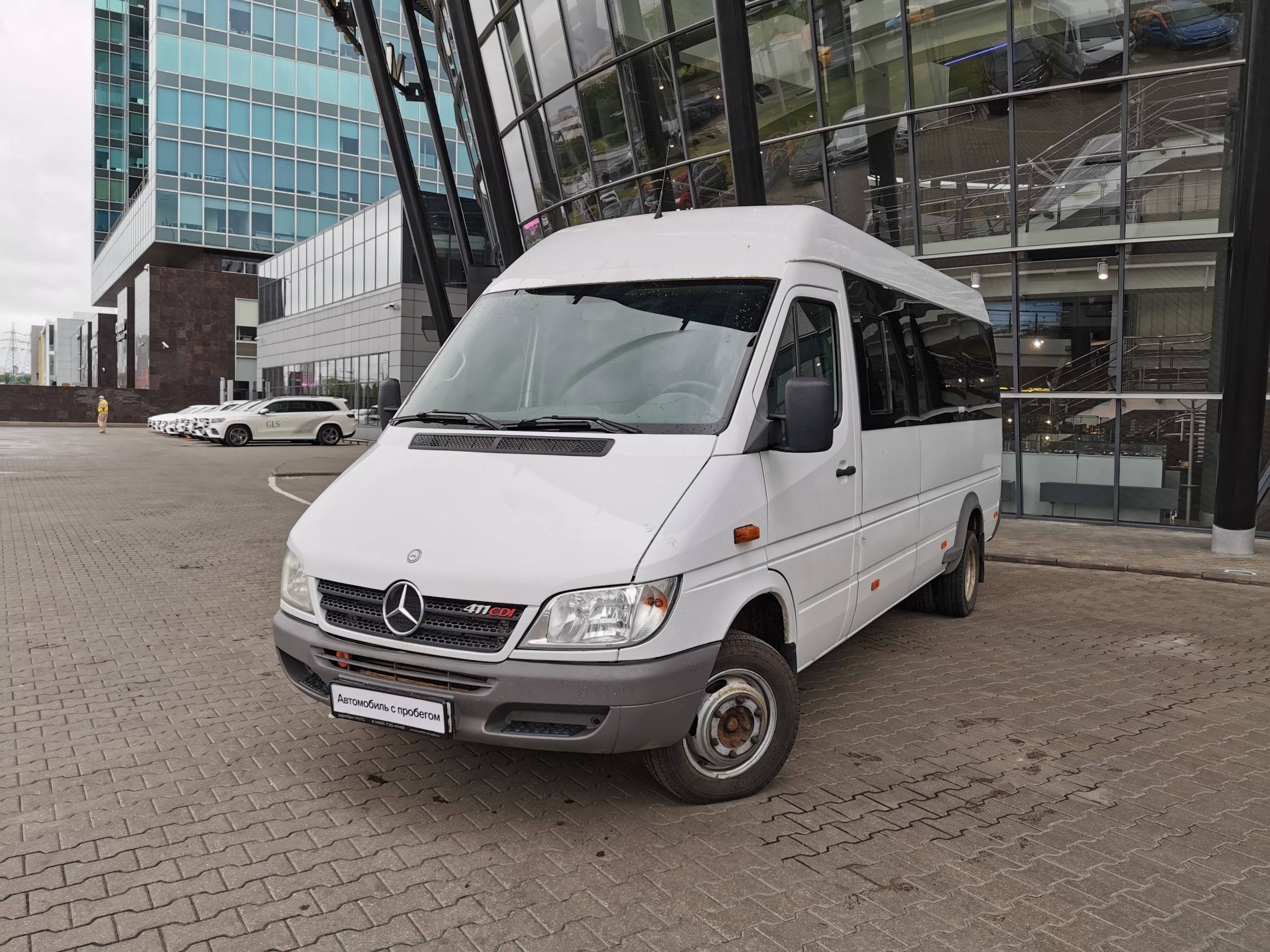 Механик спринтер. Mercedes-Benz Sprinter 411cdi. Mercedes-Benz Sprinter Classic 411 CDI. Мерседес Бенц Спринтер Классик 411 CDI. Спринтер Классик 2013 года.