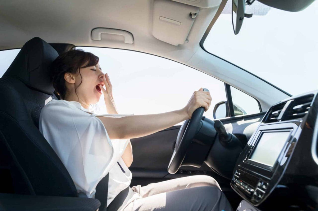 Где нужны системы контроля усталости водителя?